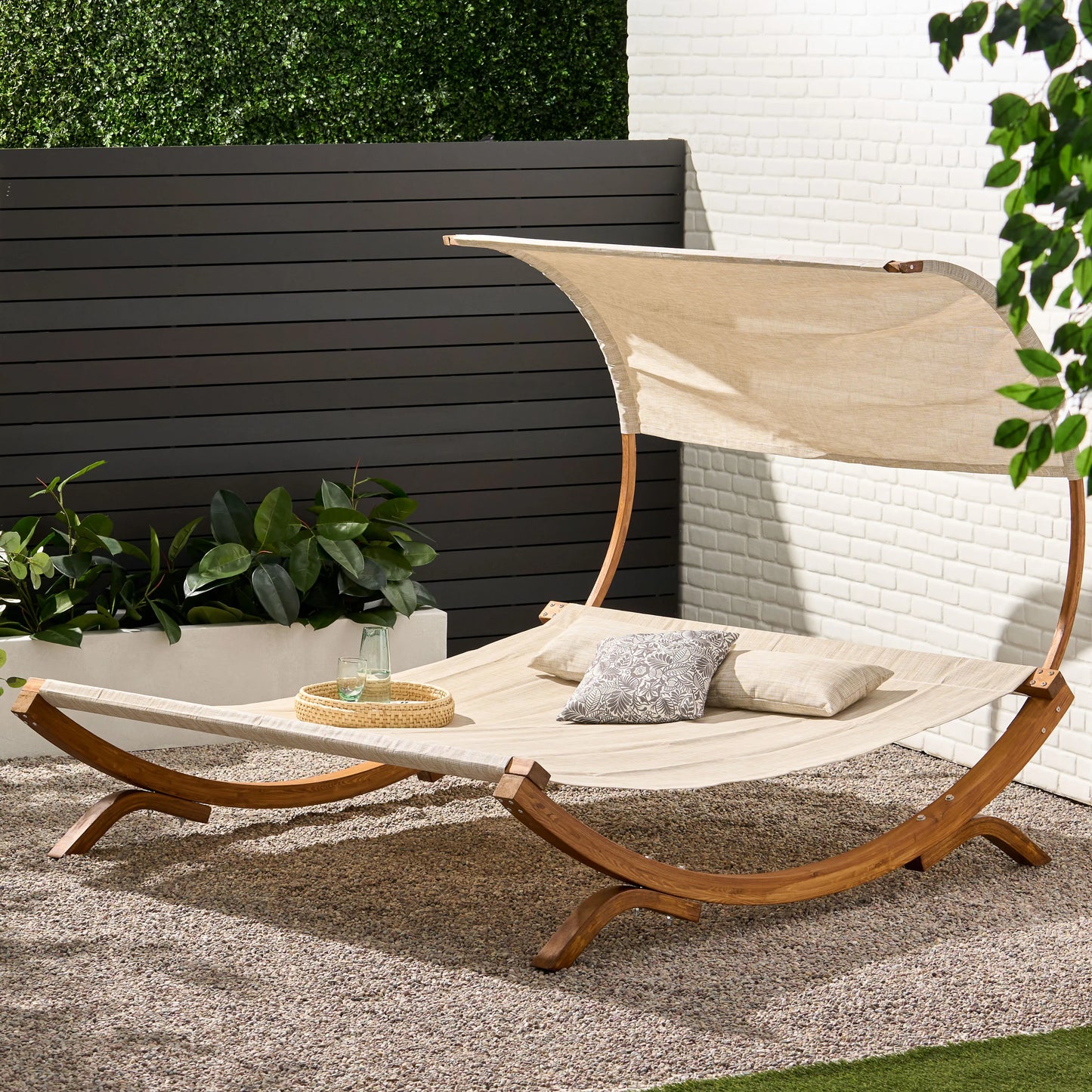 Water-Resistant Frame and Two Pillows Hammock for Outdoor